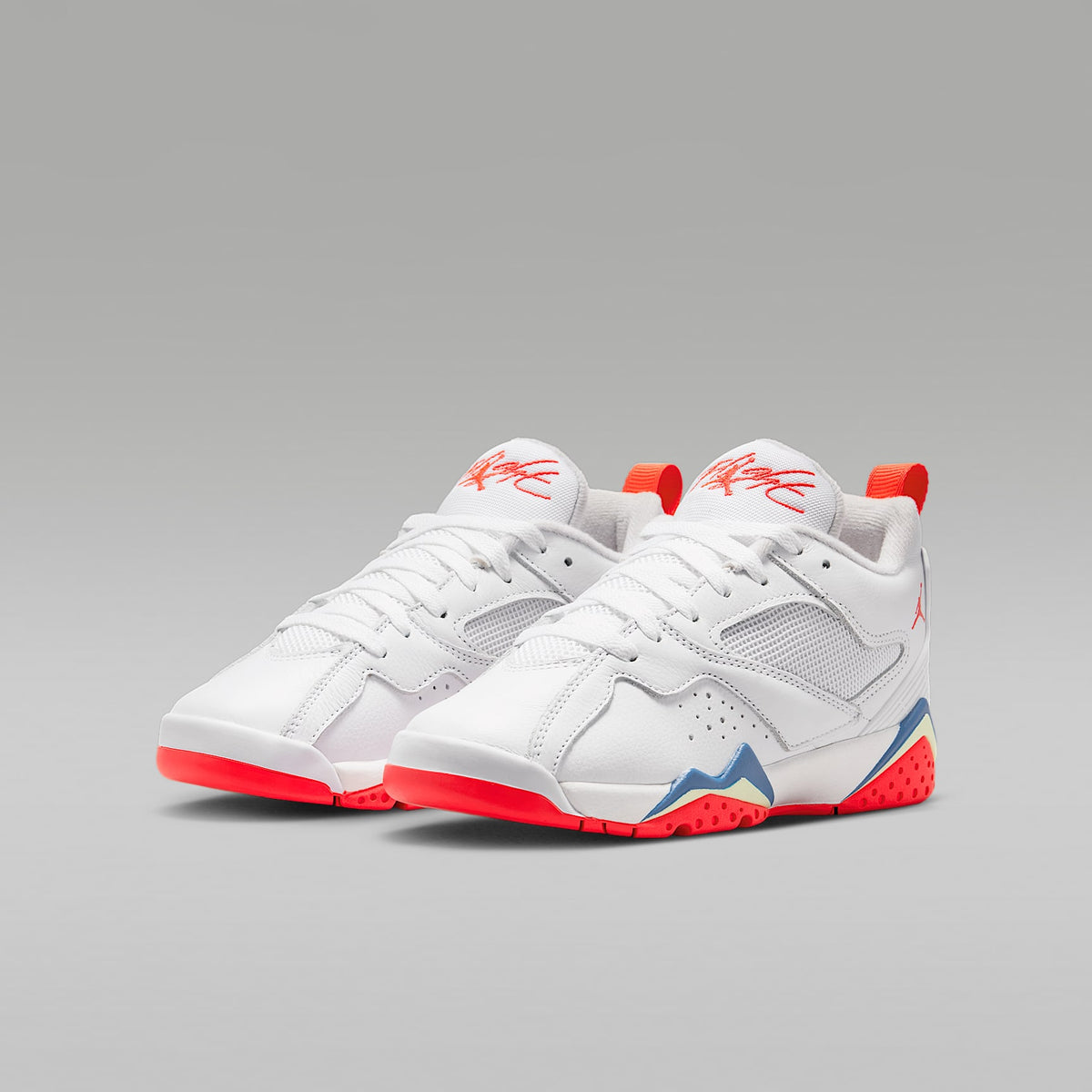 Air Jordan MVP 92 – Blanco/Gris vasto/Royal juego/Infrarrojo 23 – vista 5