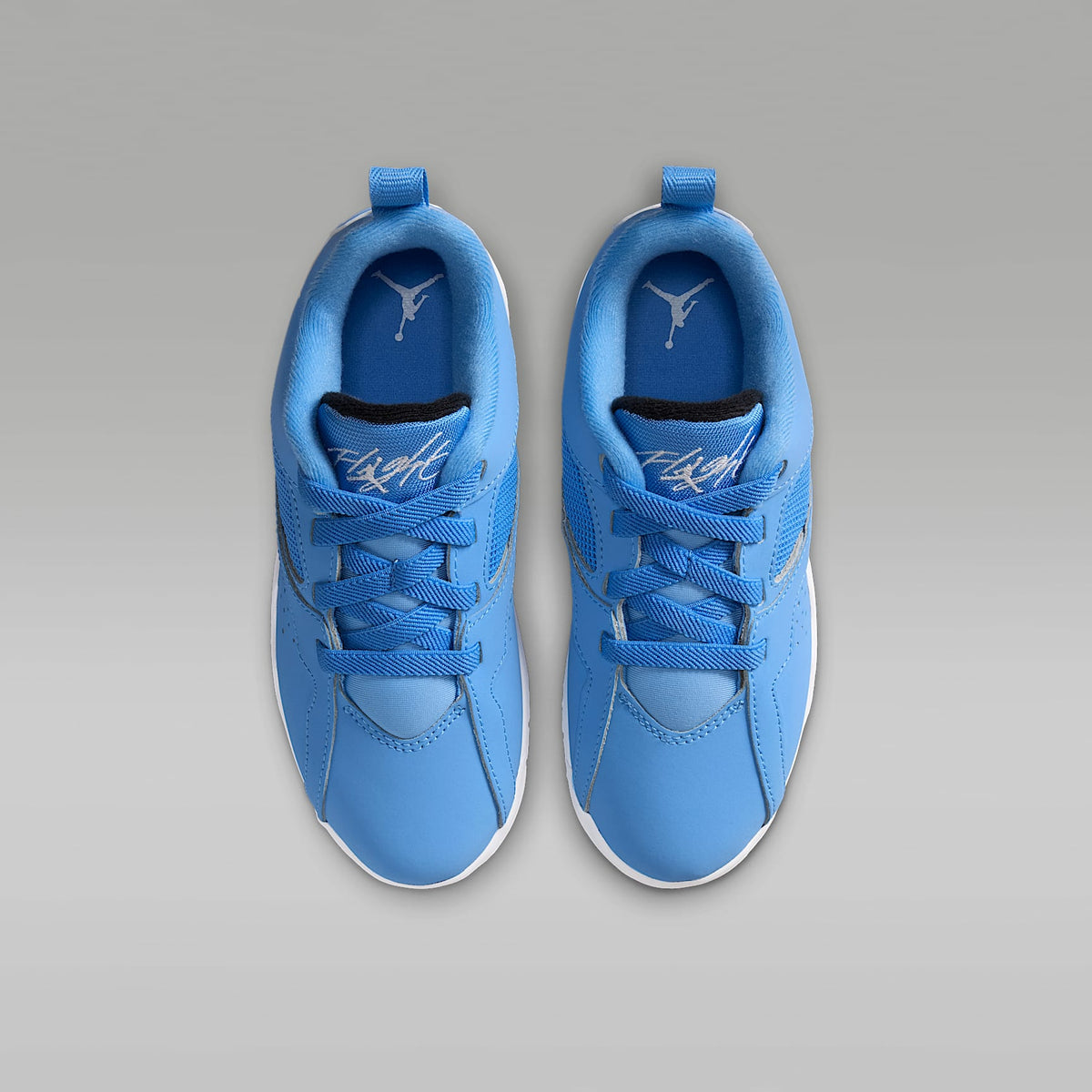 Jordan MVP 92 – Azul universitario/Negro/Blanco – vista 4