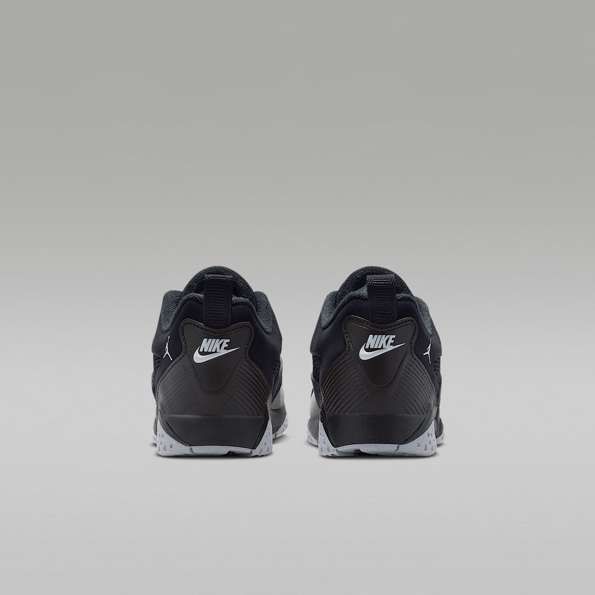 Jordan MVP 92 – Negro/Antracita/Gris lobo – vista 6