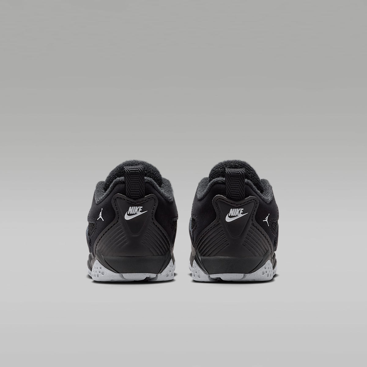 Jordan MVP 92 – Negro/Antracita/Gris lobo – vista 6