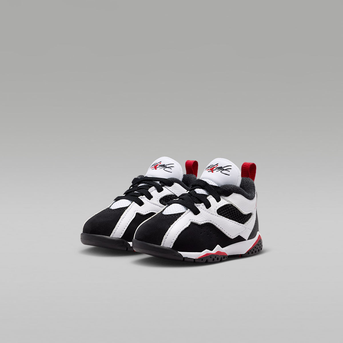 Jordan MVP 92 – Blanco/Negro/Rojo gimnasio – vista 5