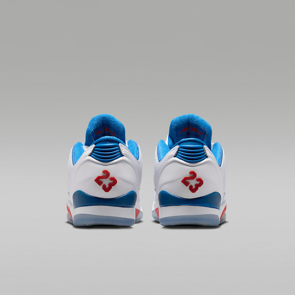 Air Jordan Sixty Plus Low – Blanco/Azul genuino/Rojo universitario – vista 6