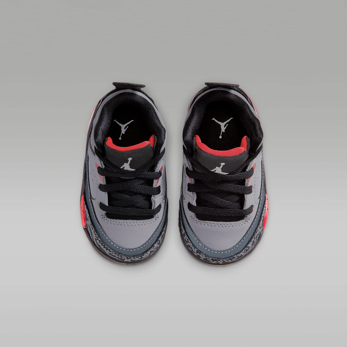 Jordan Son of Mars – Gris cemento/Negro/Rojo pasión/Blanco – vista 4