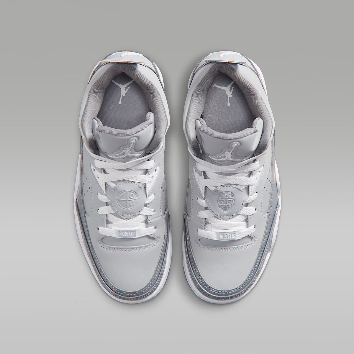 Jordan Son of Mars Low – Gris azulado/Blanco/Gris lobo – vista 4