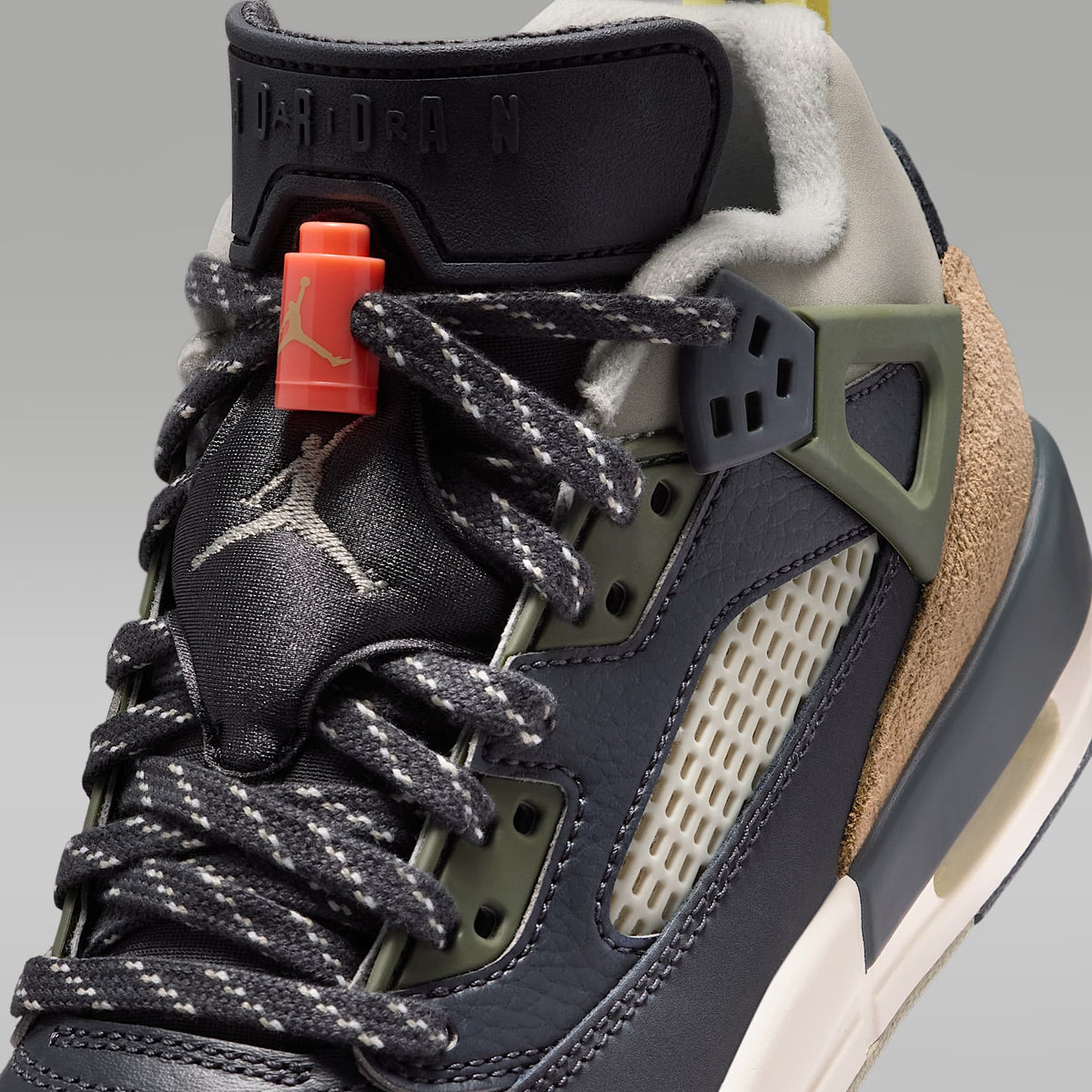 Jordan Spizike Low – Antracita/Mango salvaje claro/Caqui militar/Niebla pícea – vista 7