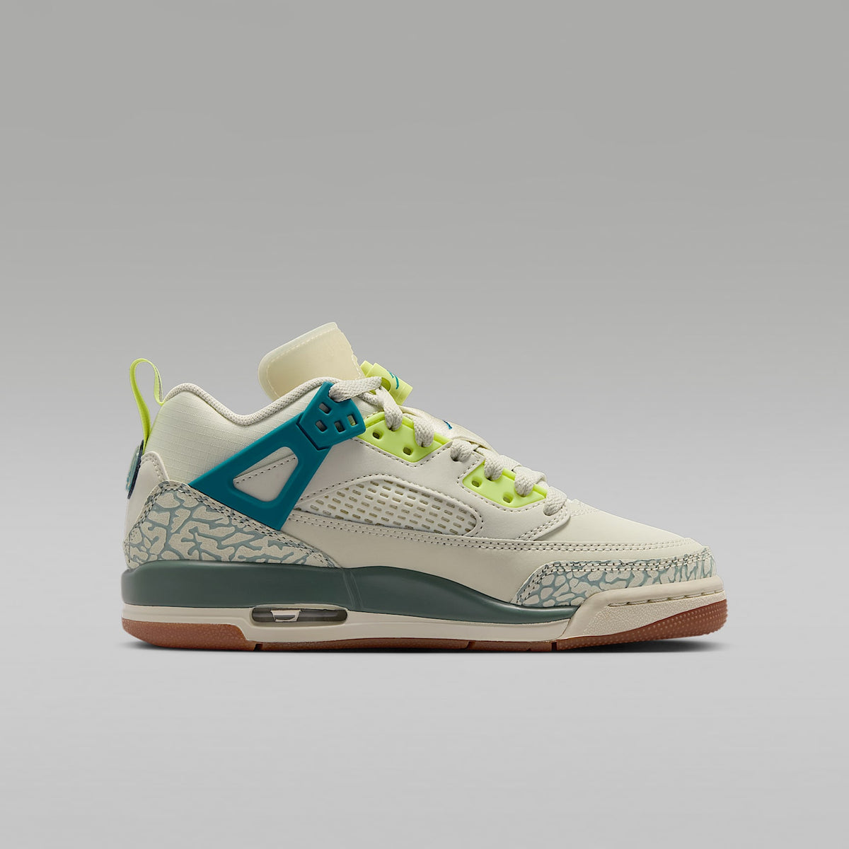 Jordan Spizike Low – Mar de cristal/Salvia empolvado/Toque de limón claro/Verde abismo – vista 3