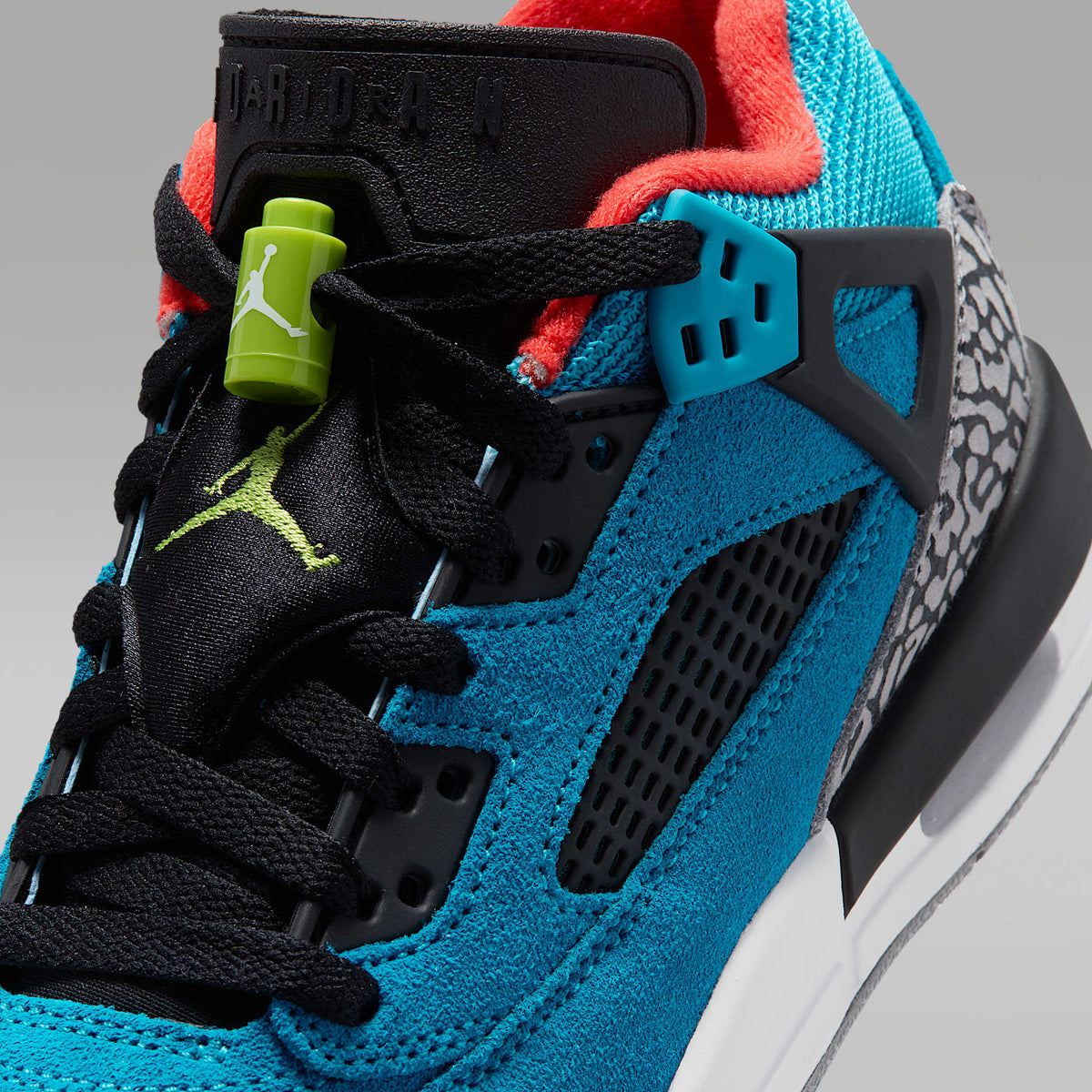 Jordan Spizike Low – Turquesa neo/Carmesí claro/Fucsia cósmico/Verde vivo – vista 7
