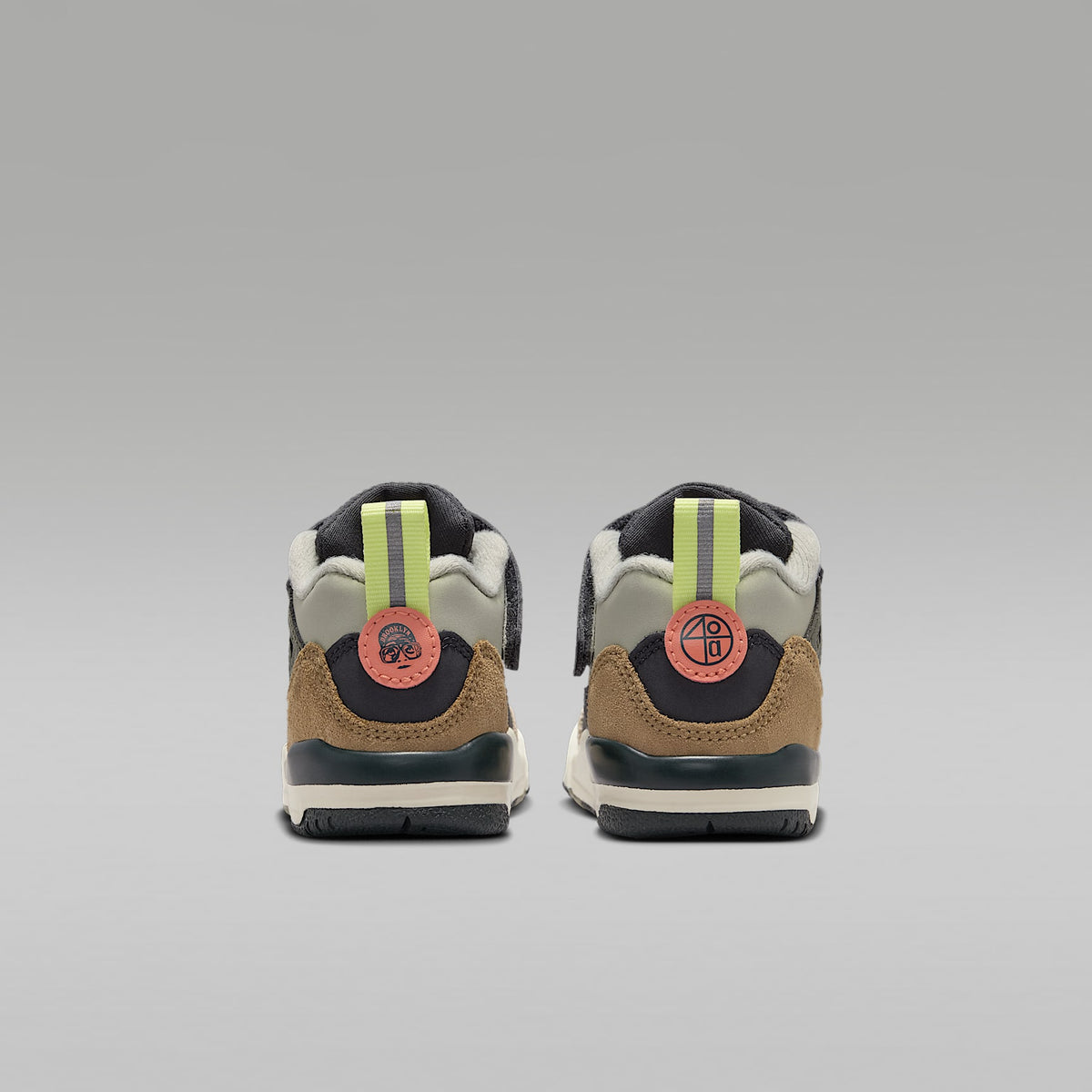 Jordan Spizike Low – Antracita/Mango salvaje claro/Caqui militar/Niebla pícea – vista 6