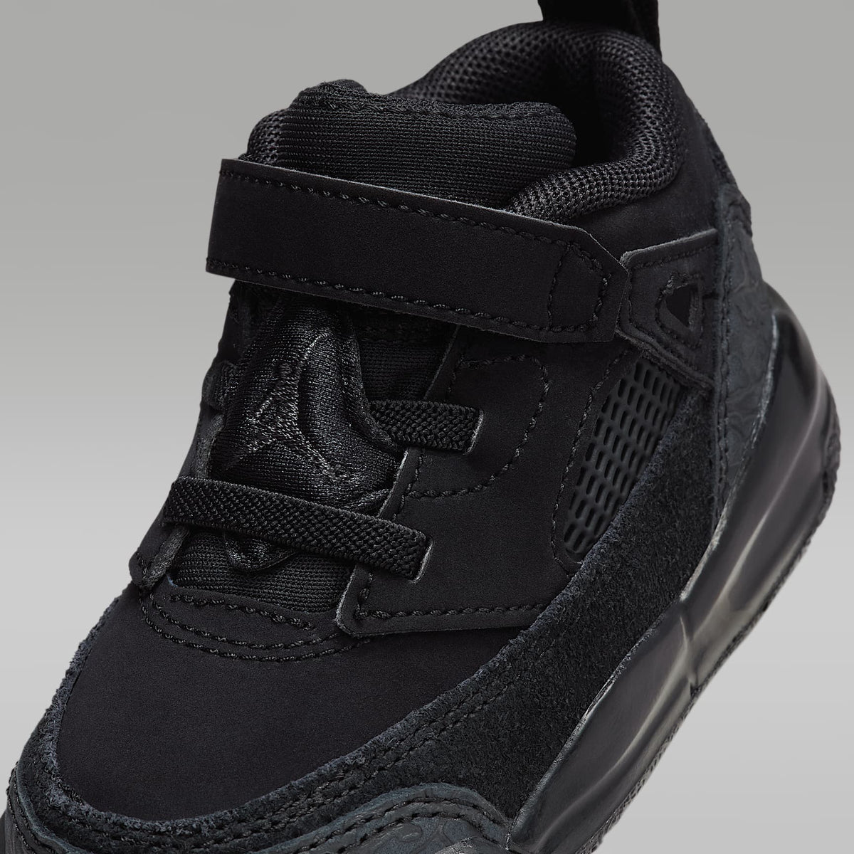 Jordan Spizike Low – Negro/Antracita/Negro – vista 7