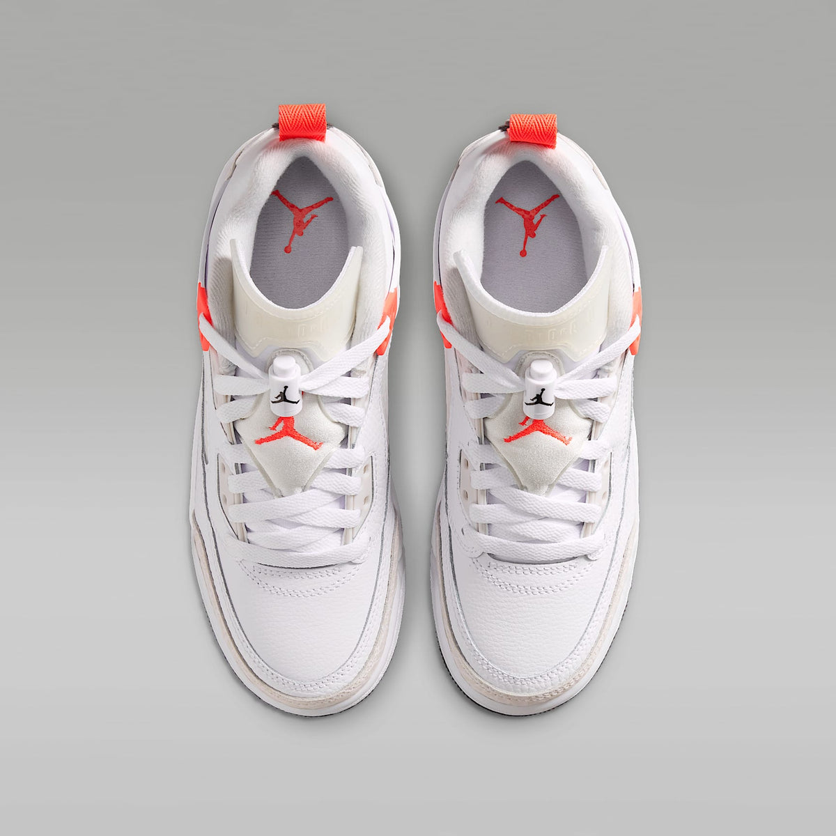 Jordan Spizike Low – Blanco/Gris vasto/Negro/Carmesí brillante – vista 4
