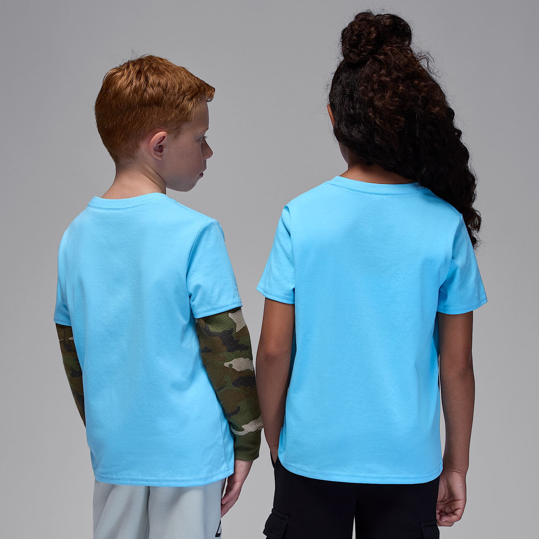 Playera Core Dri-FIT para niños talla pequeña Jordan Sport – Azul frío – vista 2