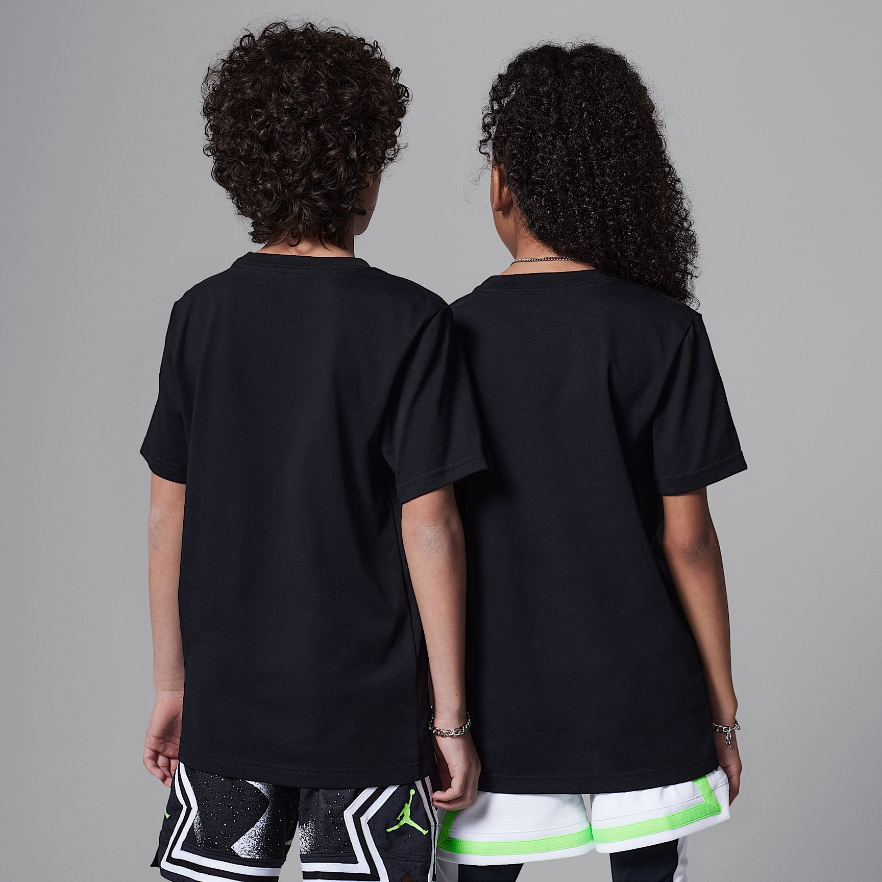 Playera Dri-FIT Core para niño talla grande Jordan Sport – Negro – vista 2