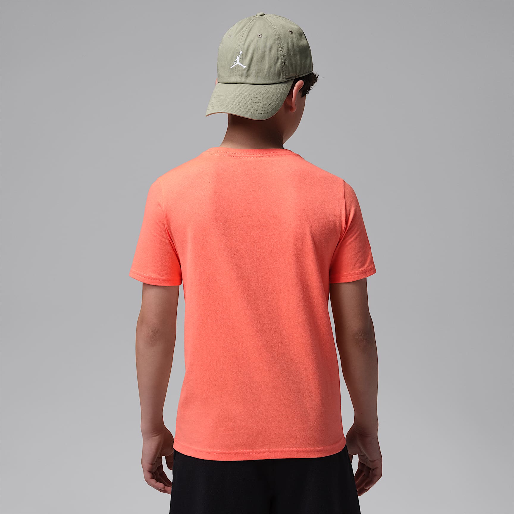 Playera Dri-FIT Core para niño talla grande Jordan Sport – Mango brillante – vista 2