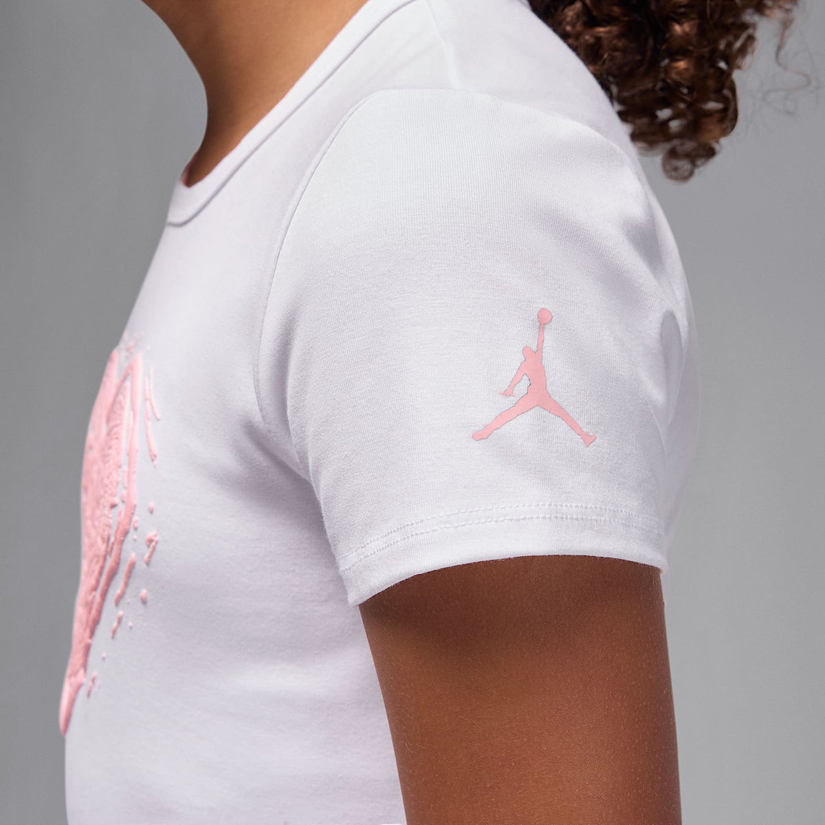 Playera Etched Wood para niños talla grande Jordan – Blanco – vista 5