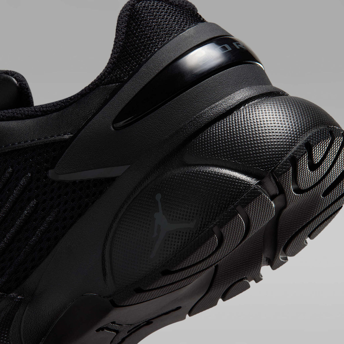 Jordan Trunner Flow – Negro/Gris humo oscuro – vista 8