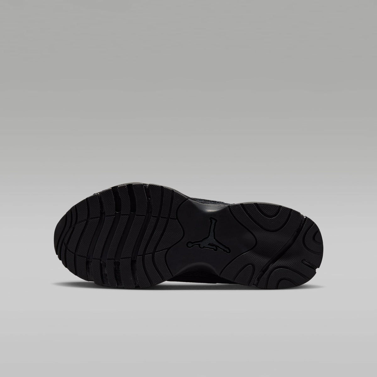 Jordan Trunner Flow – Negro/Gris humo oscuro – vista 2