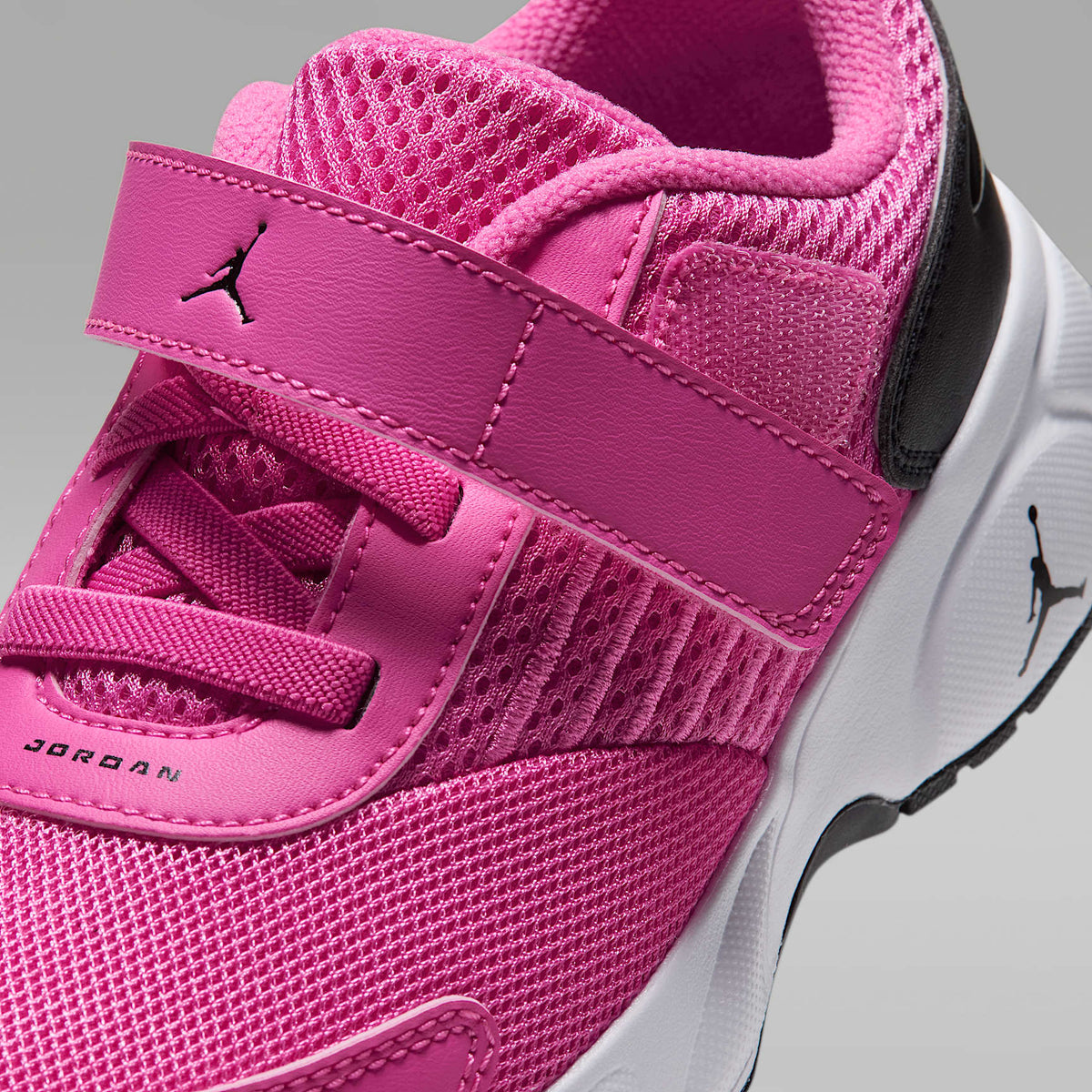 Jordan Trunner Flow – Rosa paleta/Blanco/Negro – vista 7