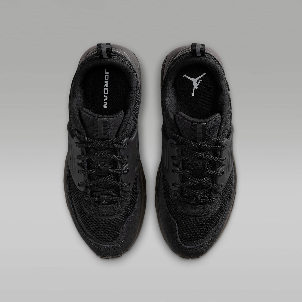 Jordan Trunner O/S – Negro/Antracita/Negro – vista 4