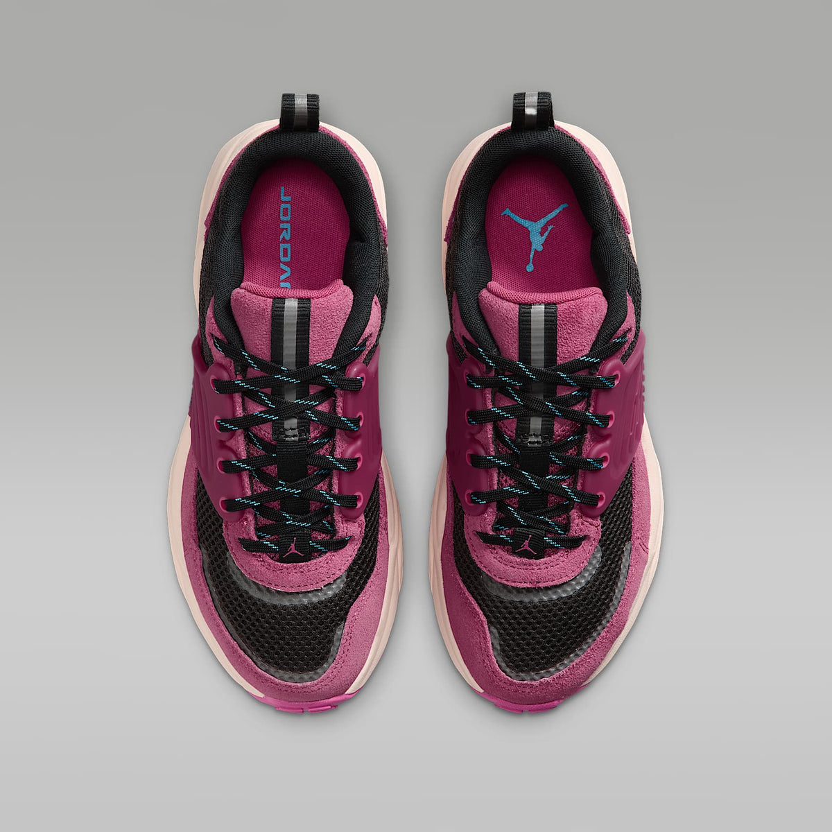 Jordan Trunner O/S – Remolacha dulce/Sombrío apagado/Tiza/Rosa desierto – vista 4