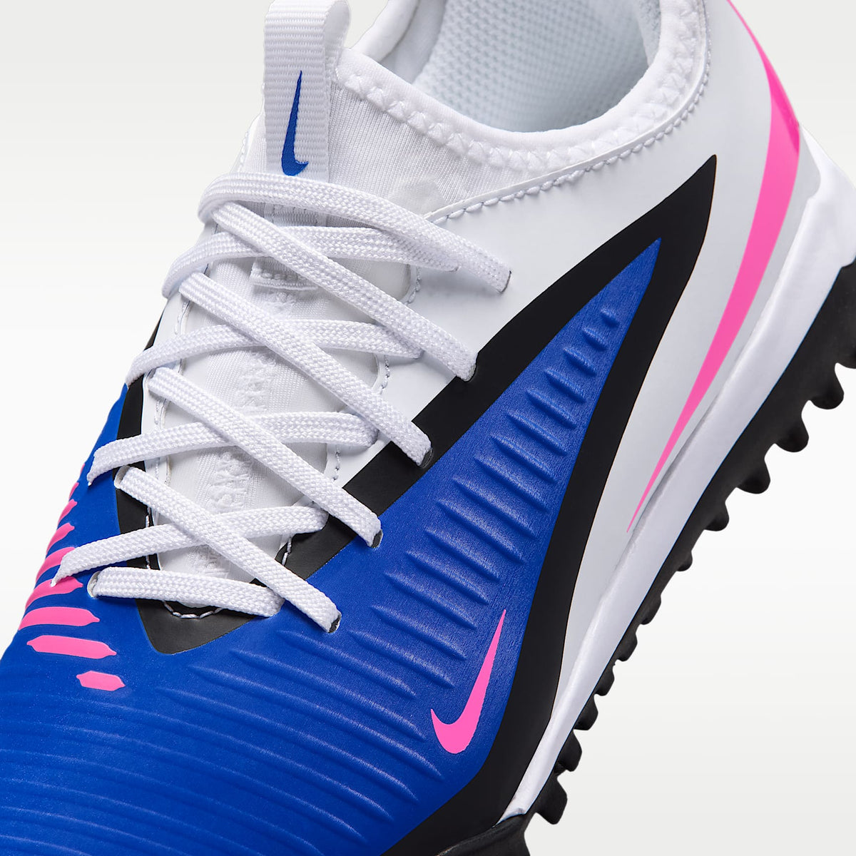 Nike Jr. Phantom 6 Low Academy – Azul carrera/Blanco/Avalancha rosa – vista 7
