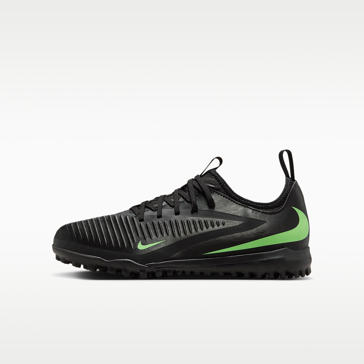 Nike Jr. Phantom 6 Low Academy – Negro/Negro/Verde ilusión – vista 1
