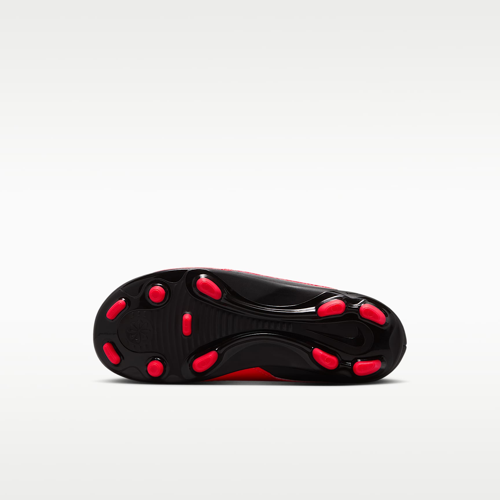 Nike Jr. Phantom 6 Low Club – Carmesí brillante/Carmesí brillante/Negro – vista 2