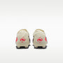 Nike United Jr. Phantom 6 Low Pro – Burdeos enérgico/Fósil/Rojo universitario – vista 6