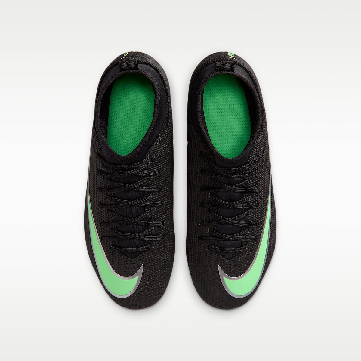 Nike Jr. Mercurial Superfly 11 Club – Negro/Negro/Verde ilusión – vista 4