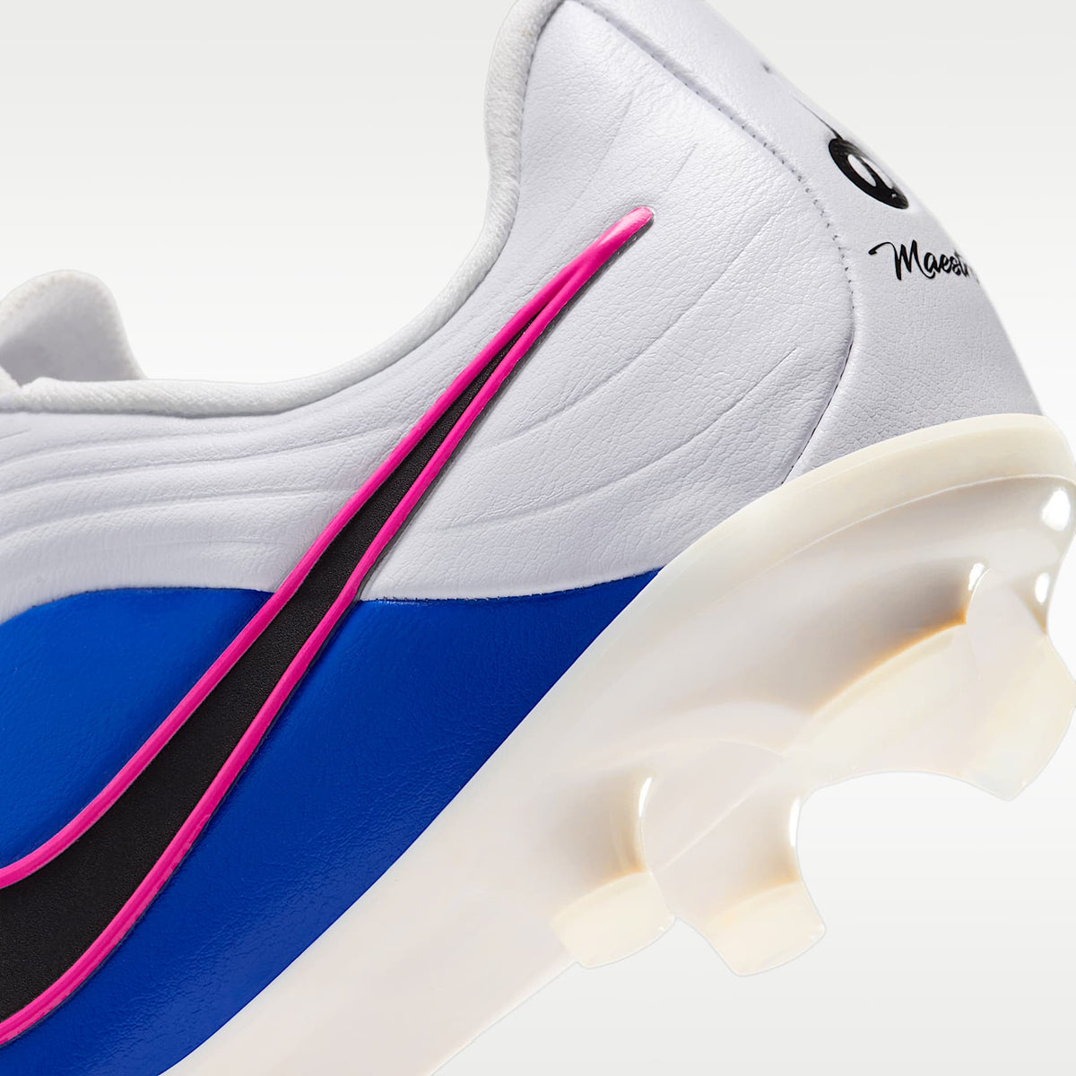 Nike Jr. Tiempo Maestro Academy – Blanco/Azul carrera/Avalancha rosa/Negro – vista 9