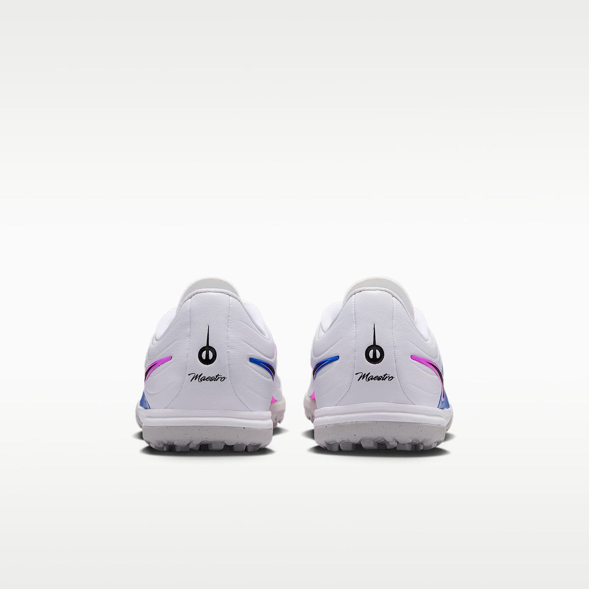 Nike Jr. Tiempo Maestro Academy – Blanco/Azul carrera/Avalancha rosa/Negro – vista 6