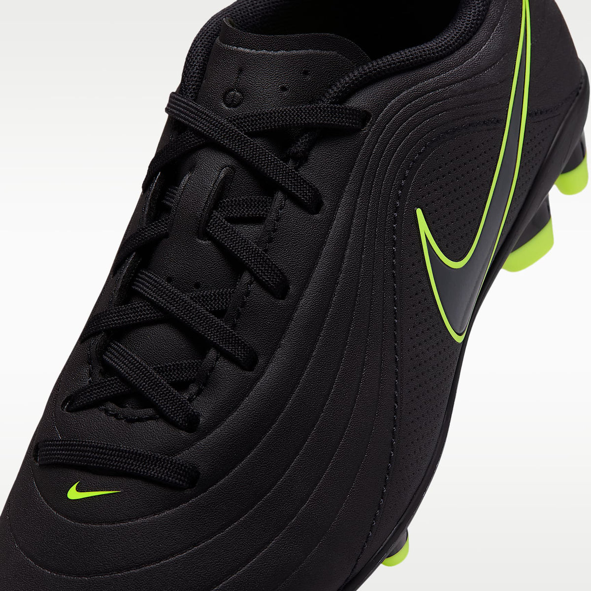 Nike Jr. Tiempo Maestro Club – Negro/Volt/Negro – vista 8
