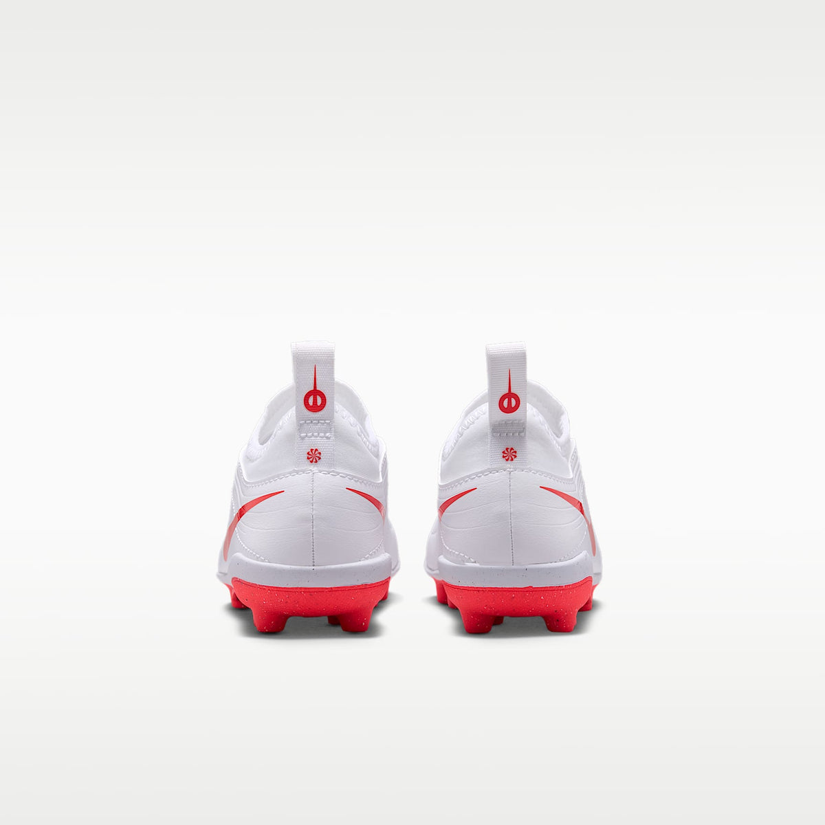 Nike Jr. Tiempo Maestro Club Flex – Blanco/Carmesí brillante/Difuso – vista 6
