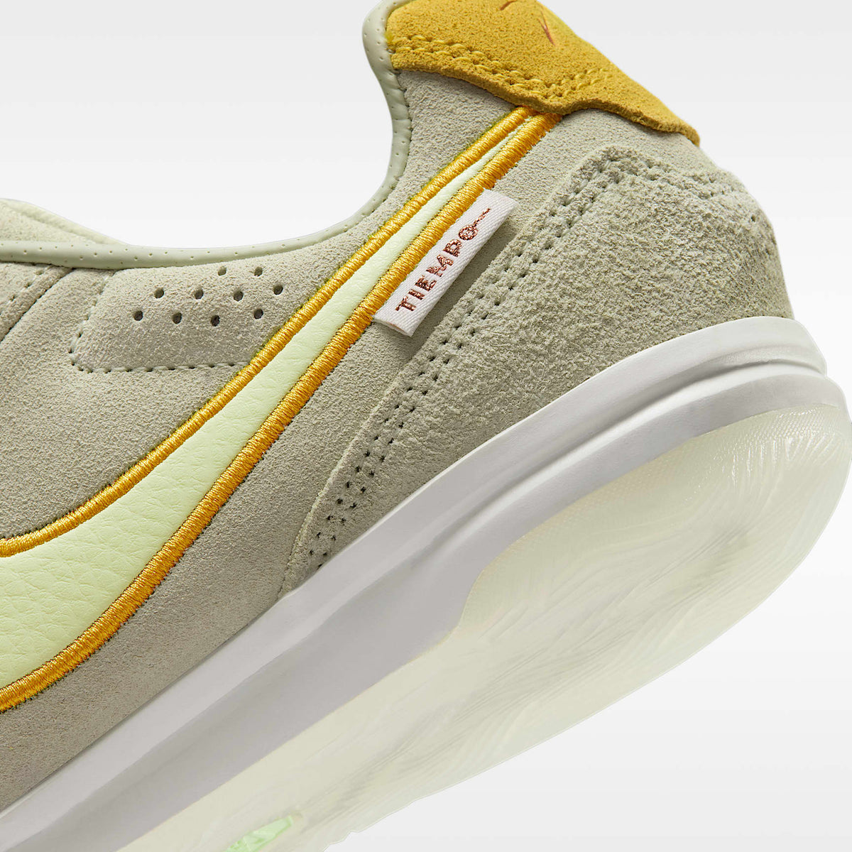 Nike Jr. Tiempo Streetgato LE – Aura oliva/Bronce rojo metálico/Lima líquida claro – vista 8
