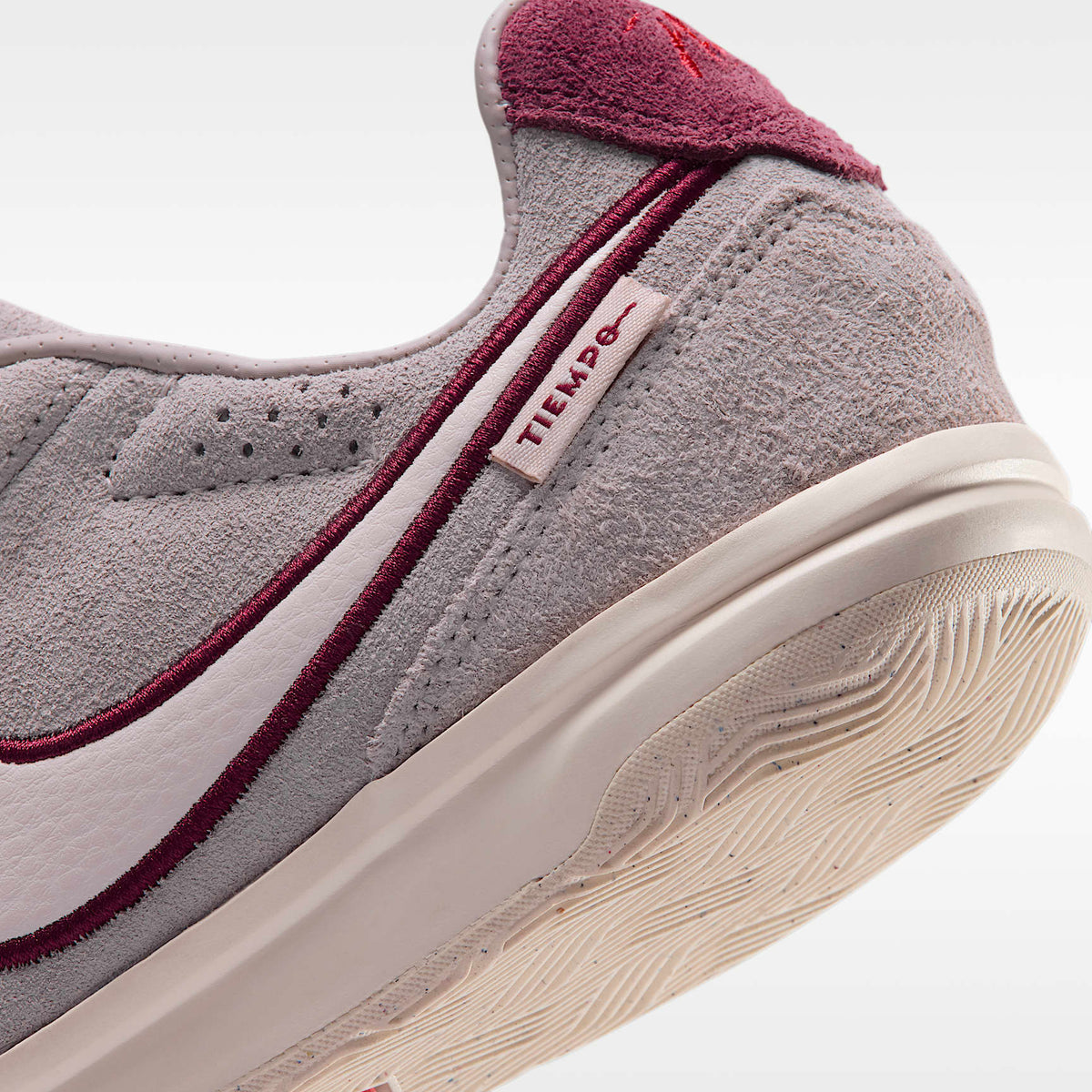 Nike Jr. Tiempo Streetgato PRM – Gris partícula/Rojo team/Tiza – vista 8