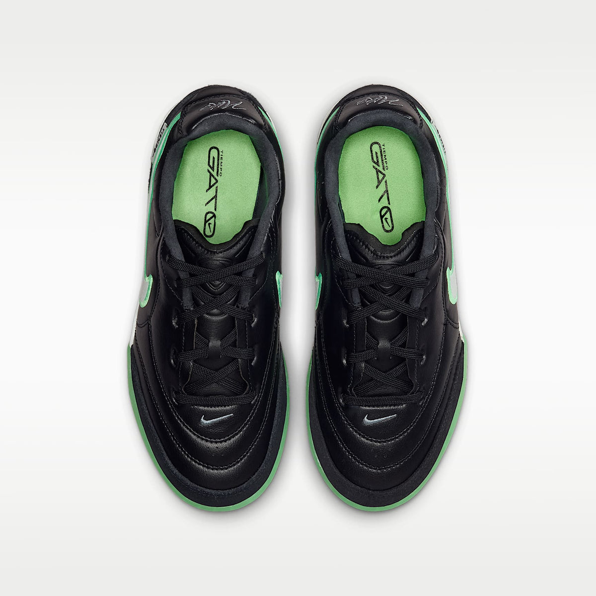 Nike Jr. Tiempo Streetgato – Negro/Negro/Verde ilusión – vista 4