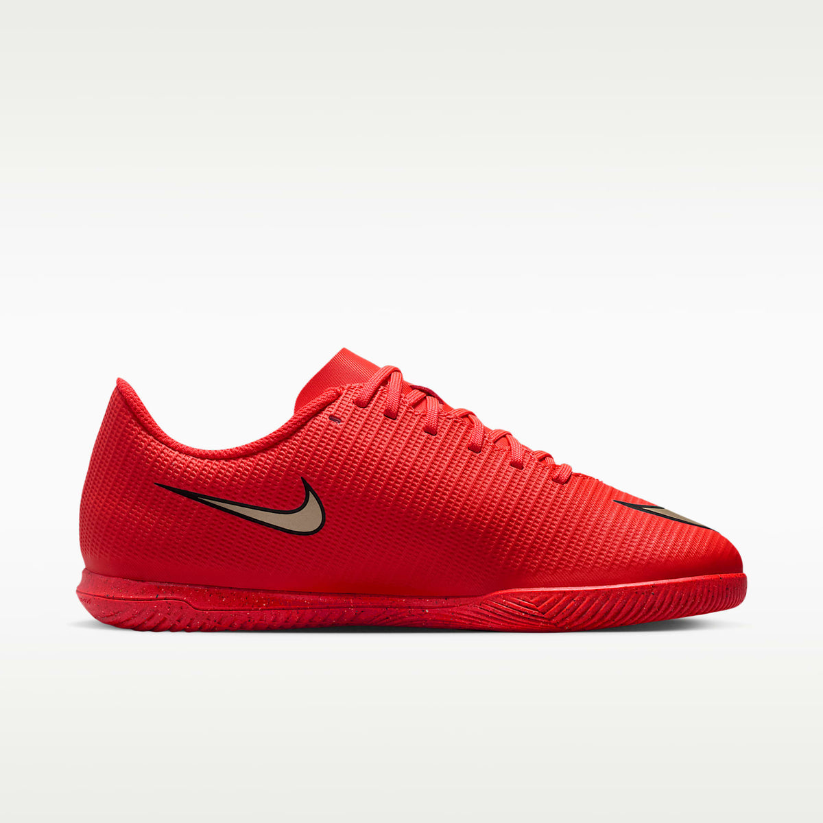 Nike Jr. Mercurial Vapor 17 Club – Carmesí brillante/Difuso – vista 3