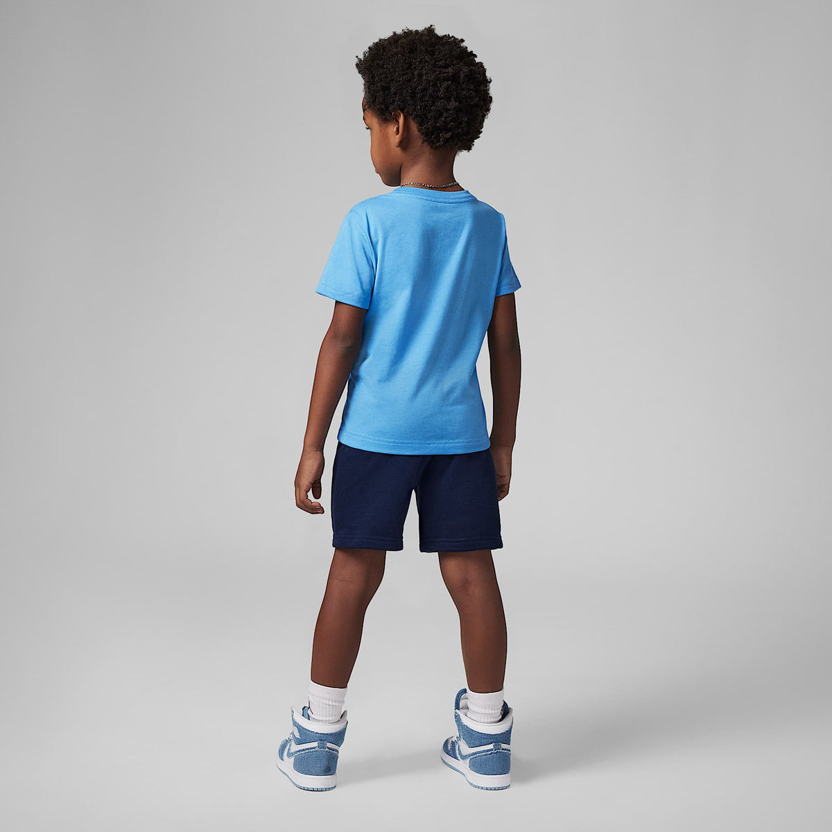 Conjunto Jumbo Jumpman de 2 piezas de shorts para niños talla pequeña Jordan – Azul marino medianoche – vista 2