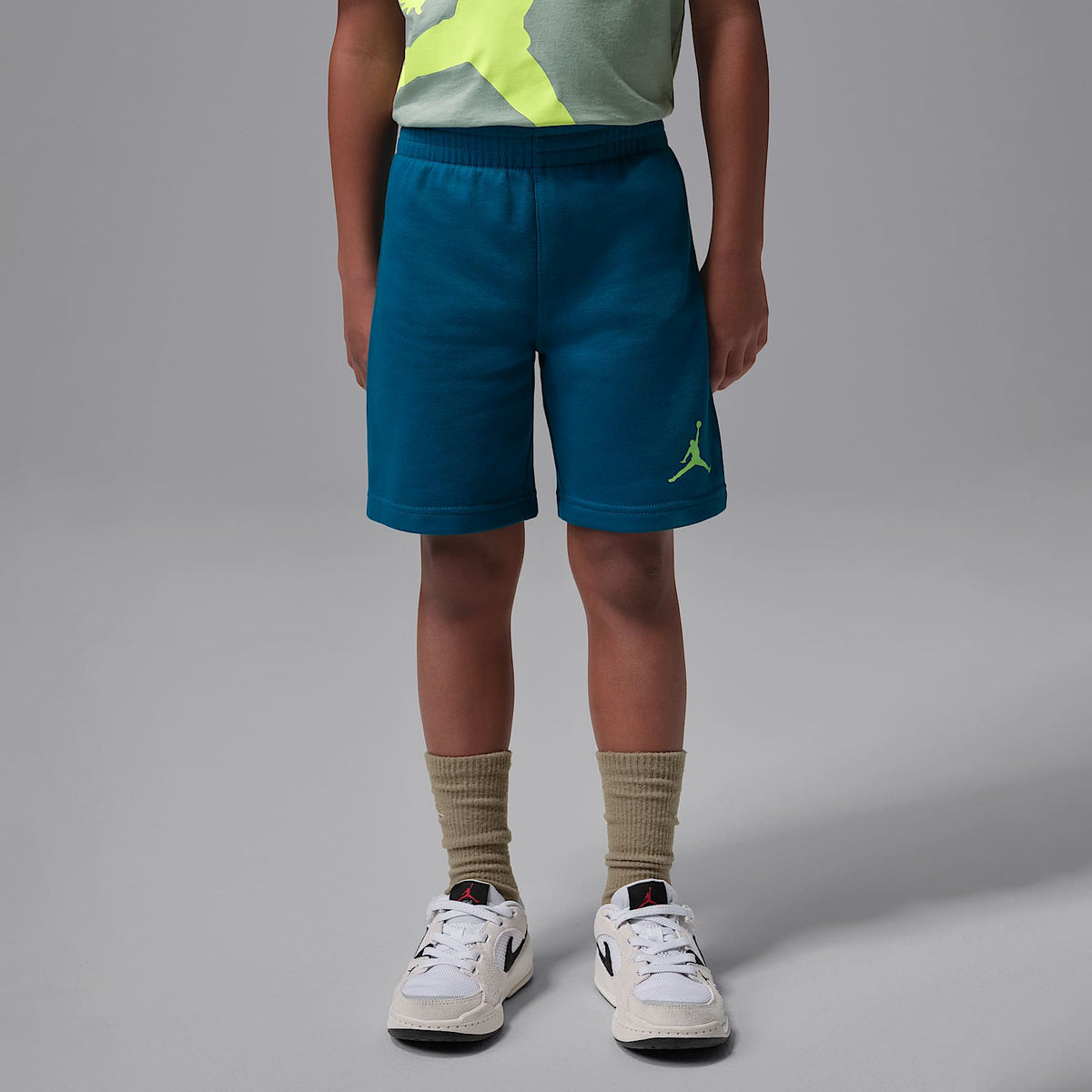 Conjunto Jumbo Jumpman de 2 piezas de shorts para niños talla pequeña Jordan – Azul – vista 6