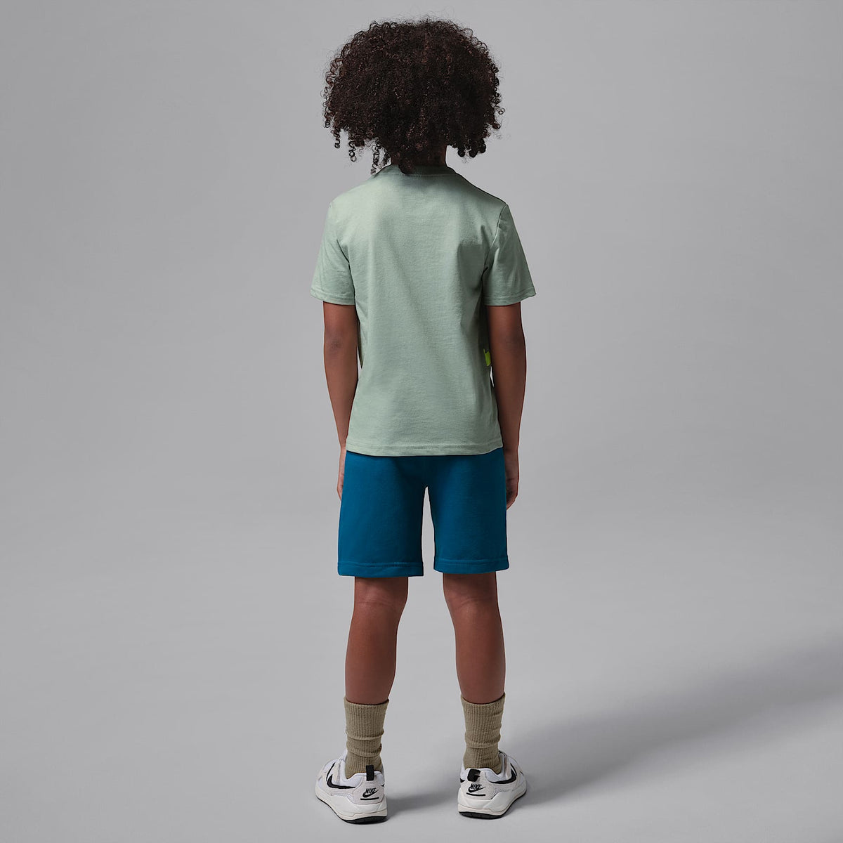 Conjunto Jumbo Jumpman de 2 piezas de shorts para niños talla pequeña Jordan – Azul – vista 2