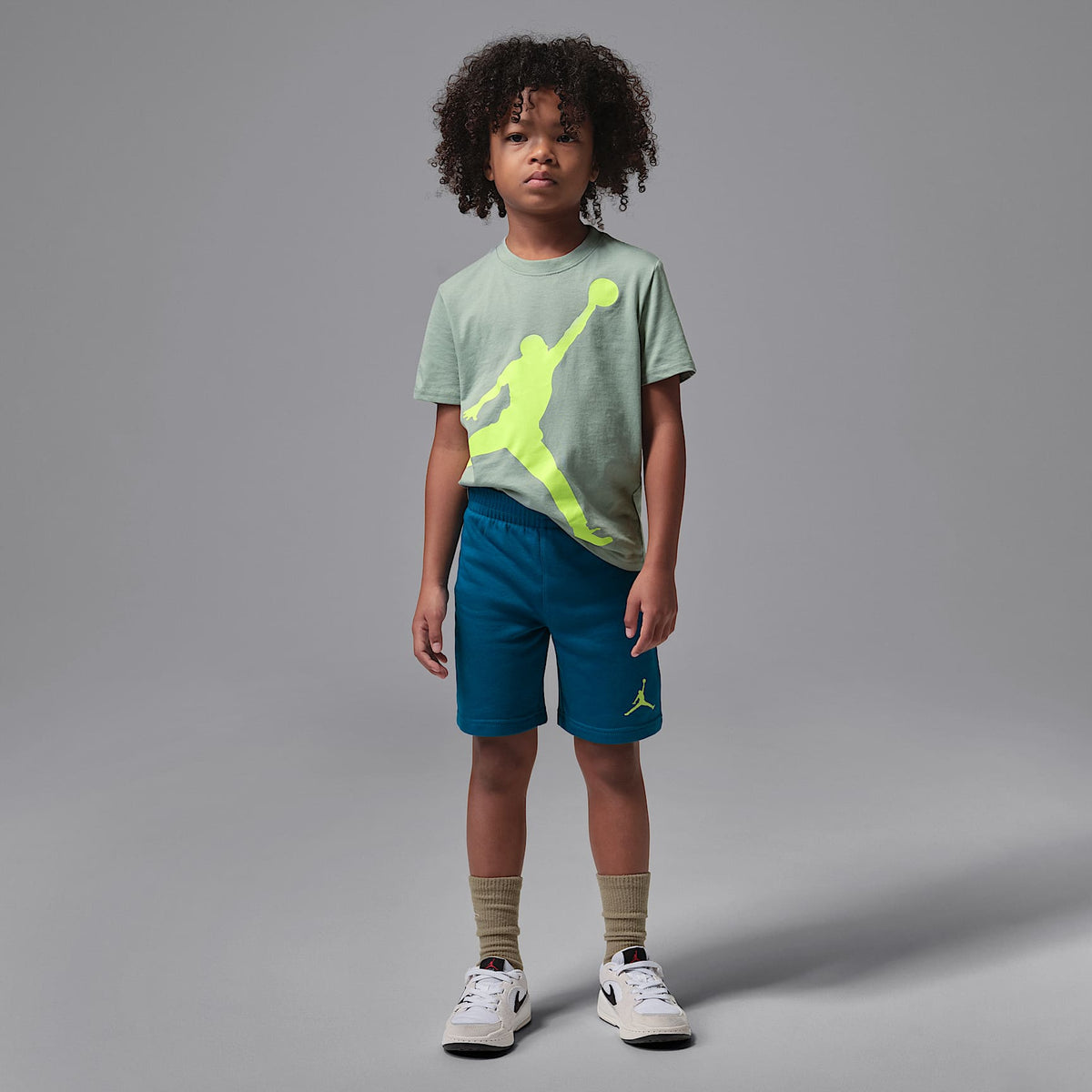 Conjunto Jumbo Jumpman de 2 piezas de shorts para niños talla pequeña Jordan – Azul – vista 1