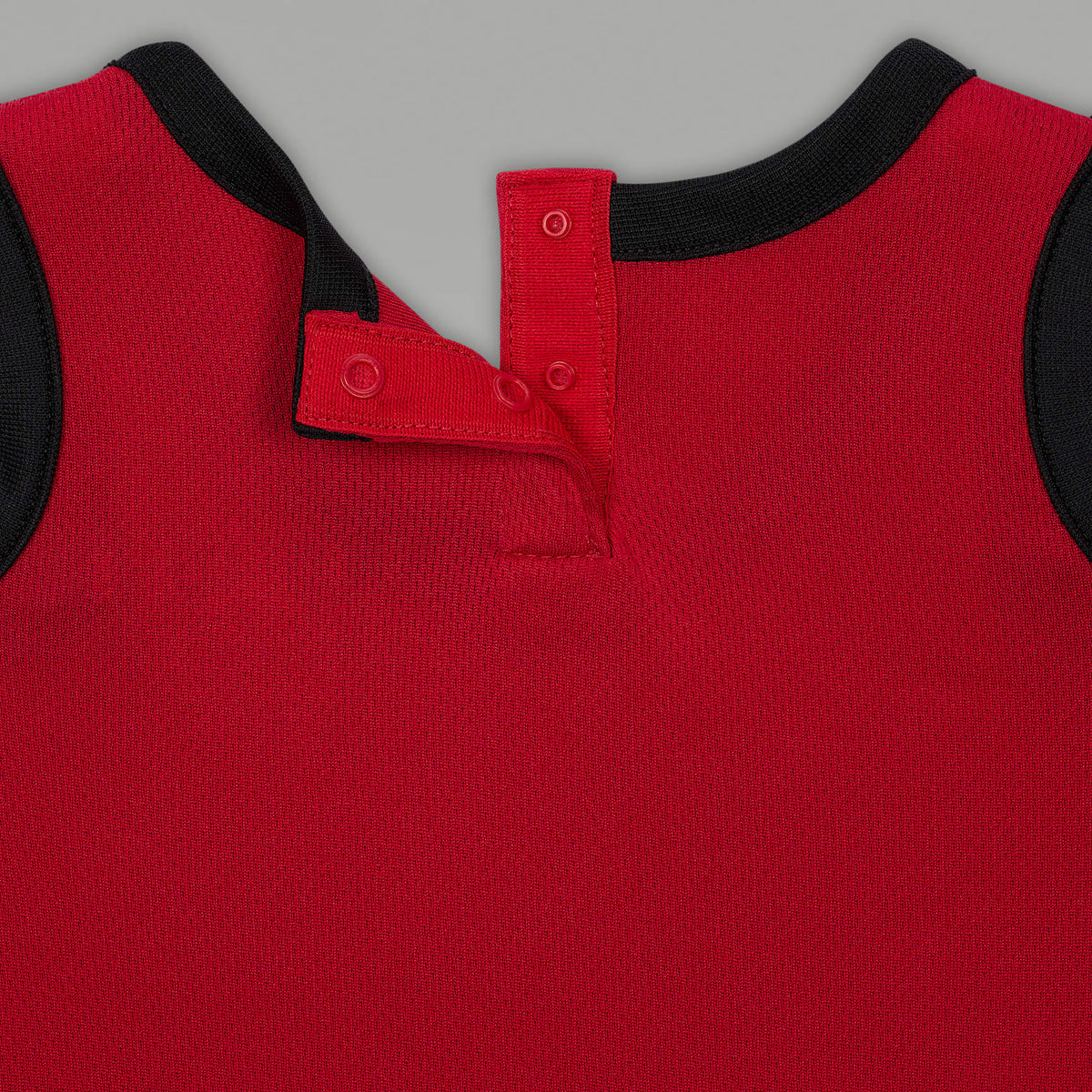 Enterito de tela de punto Jumpman 23 para bebé Jordan – Rojo gimnasio – vista 3