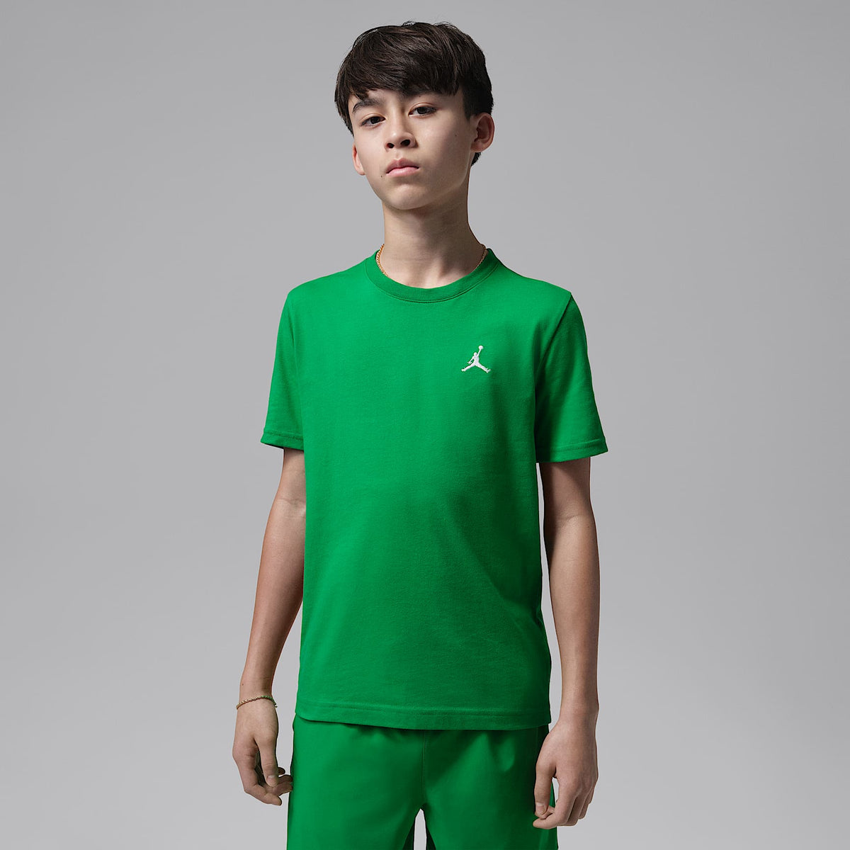 Playera bordada Jumpman Air para niños talla grande Jordan – Verde suerte – vista 1