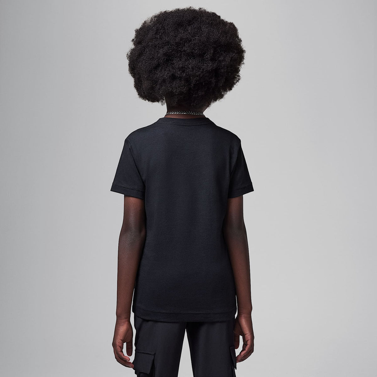 Playera bordada Jumpman Air para niños talla pequeña Jordan – Negro – vista 2