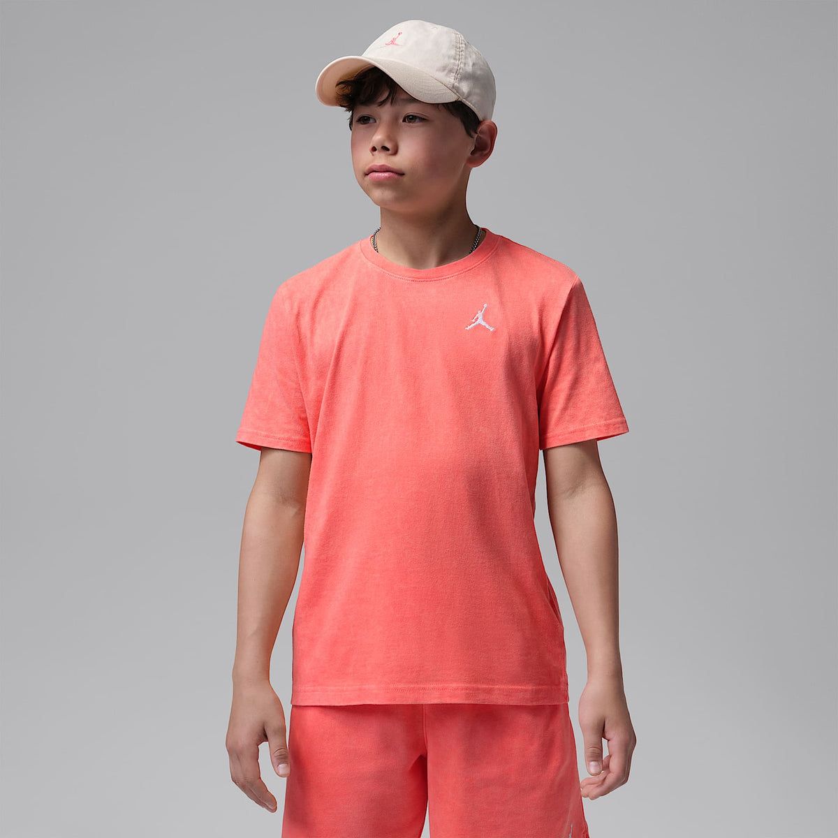 Playera Air bordada con lavado ácido para niños talla grande Jordan – Mango brillante – vista 1