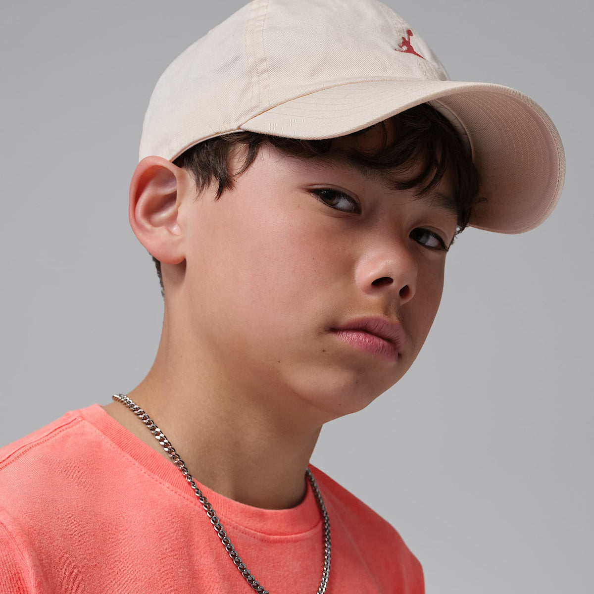 Playera Air bordada con lavado ácido para niños talla grande Jordan – Mango brillante – vista 3