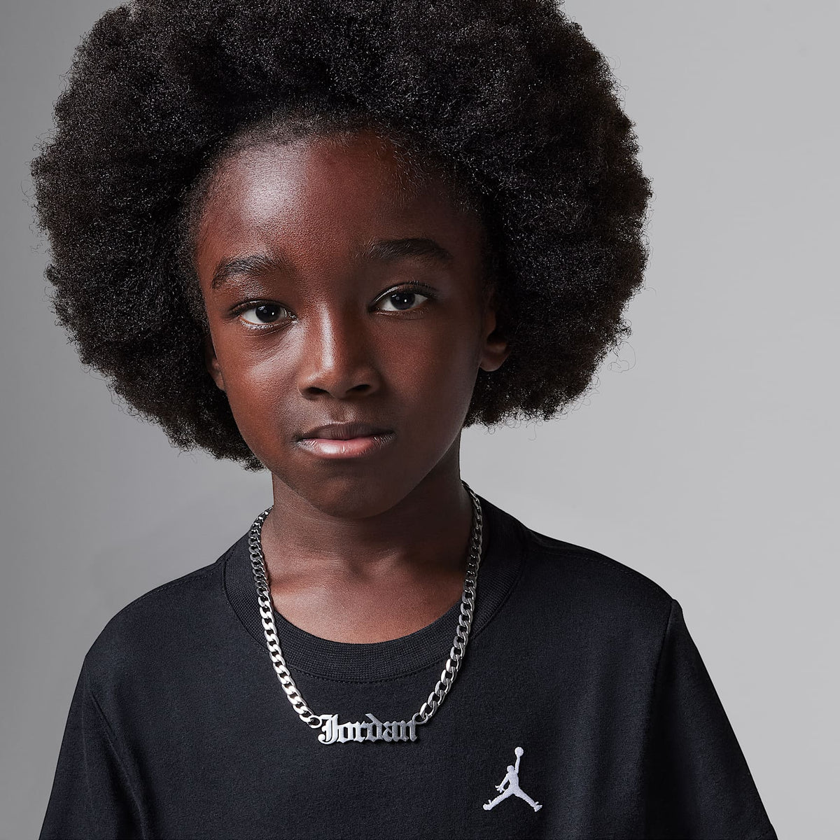 Playera bordada Jumpman Air para niños talla pequeña Jordan – Negro – vista 3