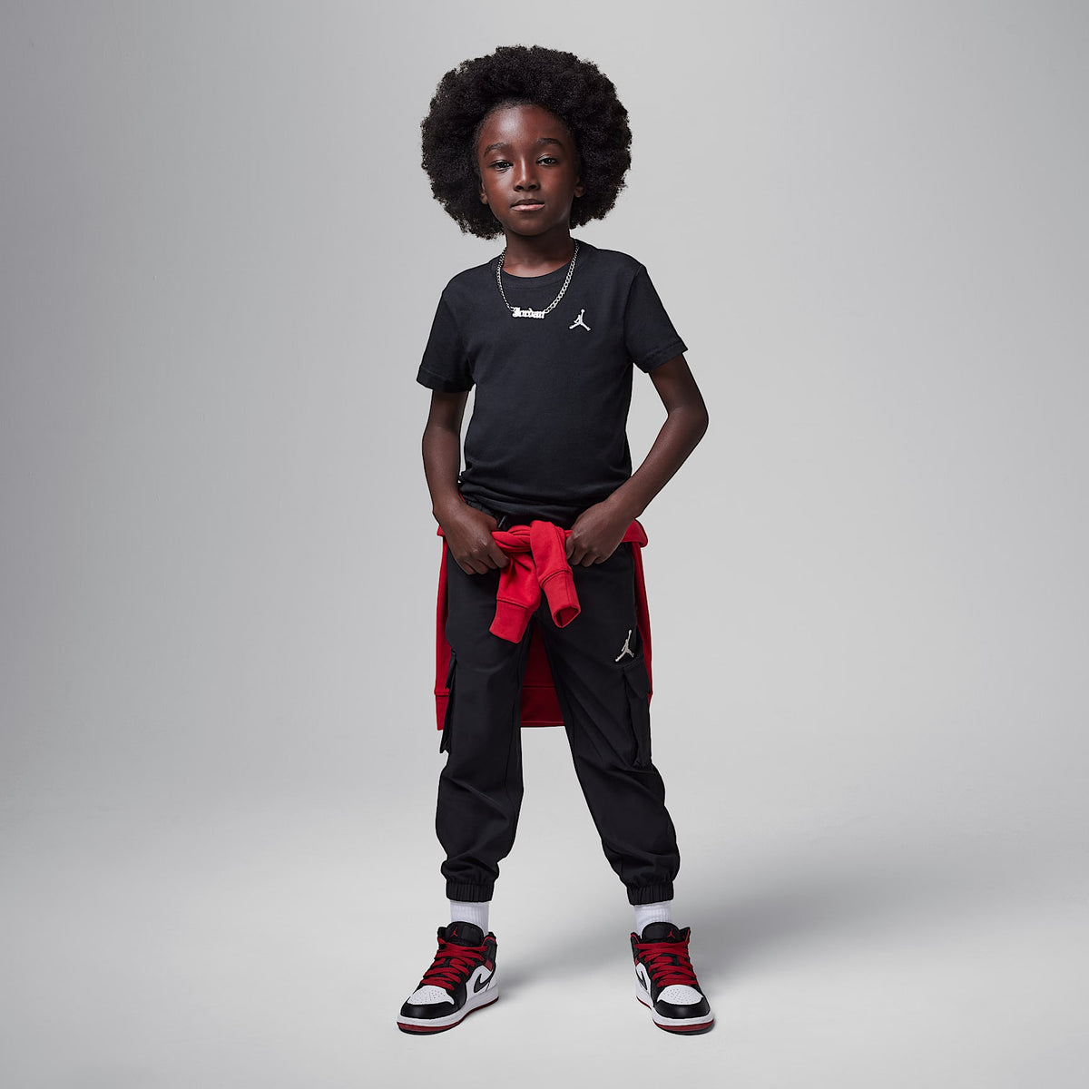 Playera bordada Jumpman Air para niños talla pequeña Jordan – Negro – vista 5