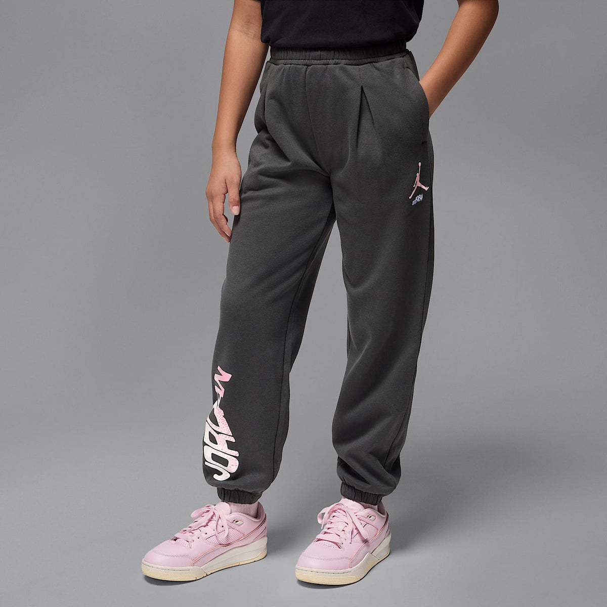 Pants de tejido Fleece plisados para niños talla grande Jordan Jumpman Club – Sombrío apagado – vista 1