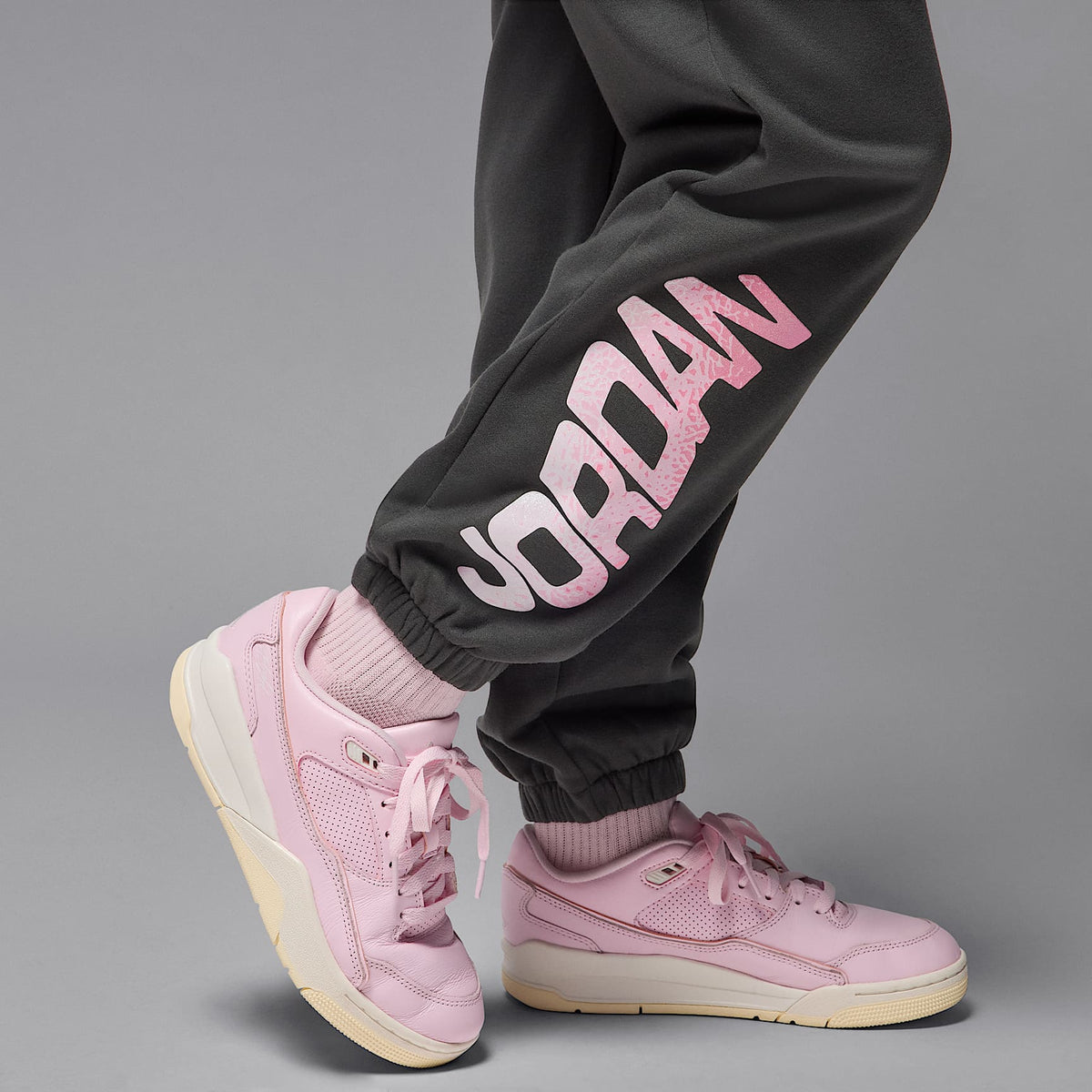 Pants de tejido Fleece plisados para niños talla grande Jordan Jumpman Club – Sombrío apagado – vista 5