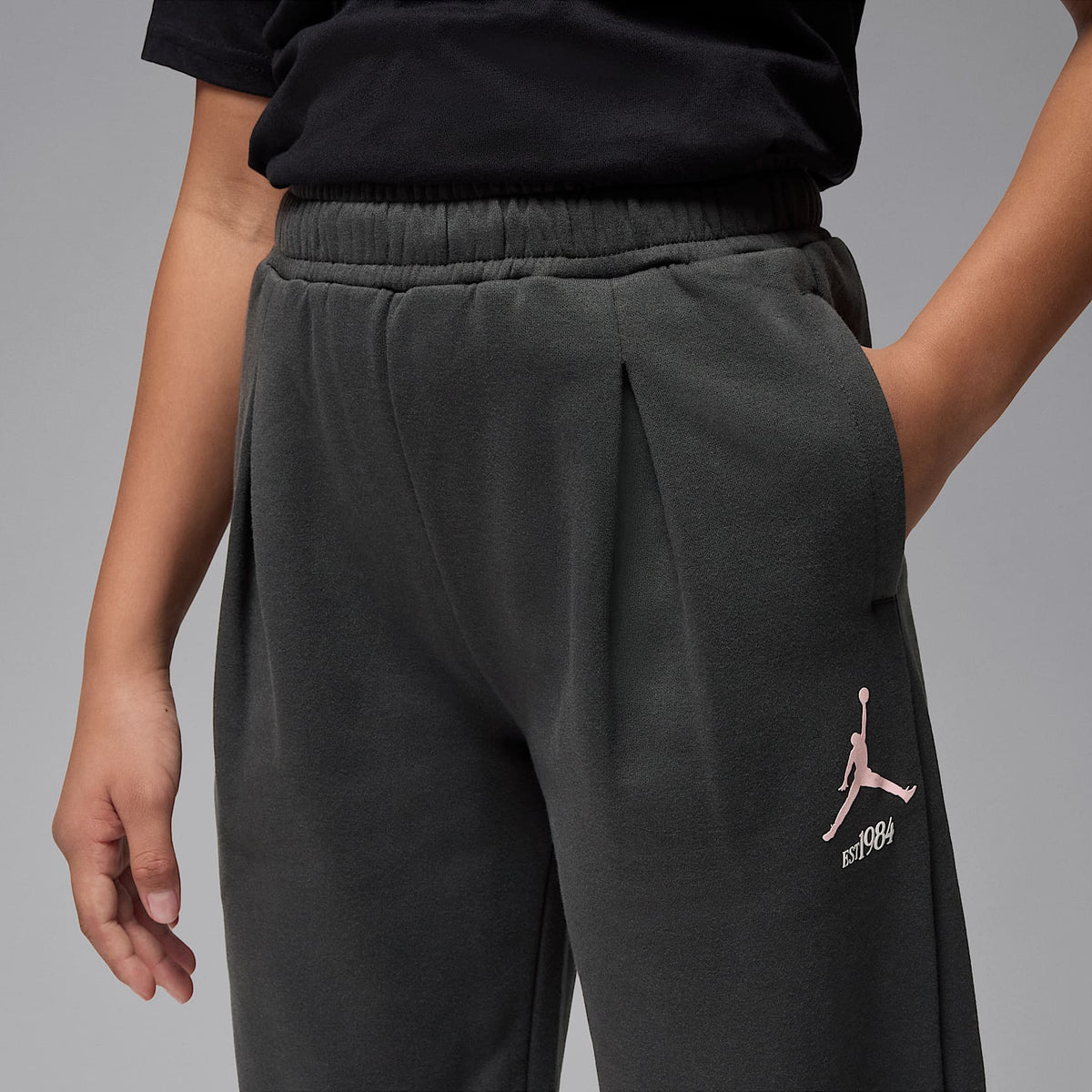 Pants de tejido Fleece plisados para niños talla grande Jordan Jumpman Club – Sombrío apagado – vista 3